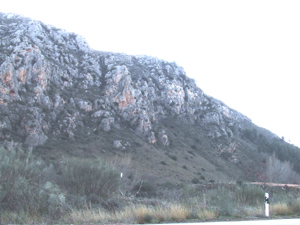 MONTE ROCOSO CON BUITRERAS